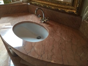 Lucidatura top bagno e cucina in marmo 