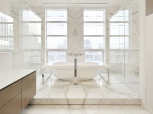 Lucidatura bagno in marmo Vellezzo Bellini
