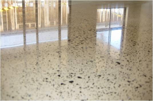 Levigatura pavimenti in graniglia Milano